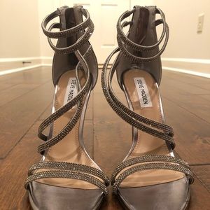 Steve Madden Sparkly Gunmetal Heels